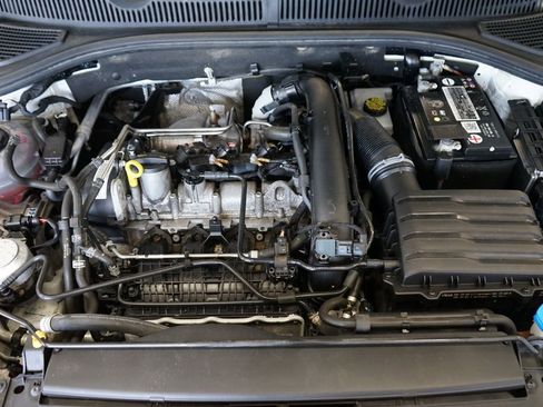 Used 2020 Volkswagen Jetta S w/ Driver Assistance Package image 44