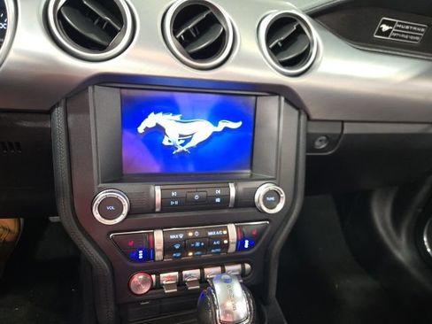 Used 2020 Ford Mustang Premium RWD image 12