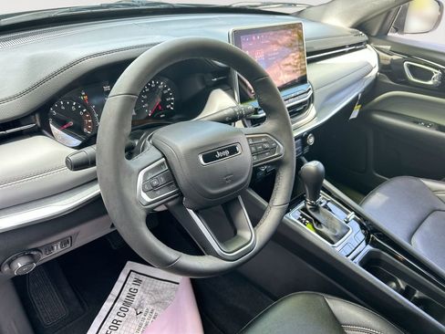 Used 2024 Jeep Compass Limited AWD/4WD image 15