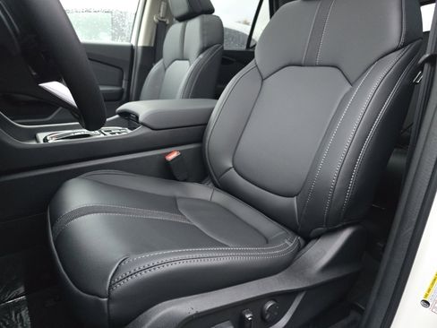 New 2025 Honda Pilot Touring image 28