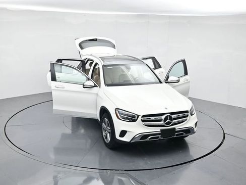 Used 2021 Mercedes-Benz GLC 300 GLC 300 image 48