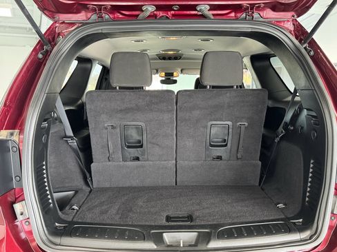 Used 2018 Dodge Durango SXT w/ 3rd Row Seating Group image 34
