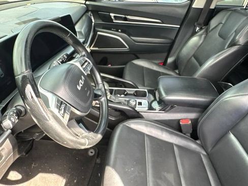 Used 2024 Kia Telluride S w/ S Sunroof Package FWD image 14