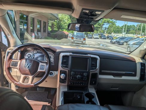 Used 2015 RAM 1500 Laramie Longhorn w/ Convenience Group AWD/4WD image 9
