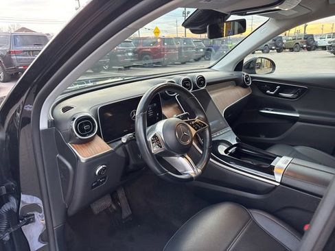 Used 2024 Mercedes-Benz GLC 300 image 15