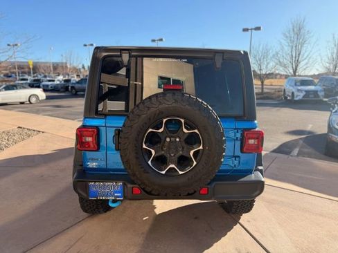 Used 2021 Jeep Wrangler Unlimited Rubicon 4xe w/ Cold Weather Group AWD/4WD image 6
