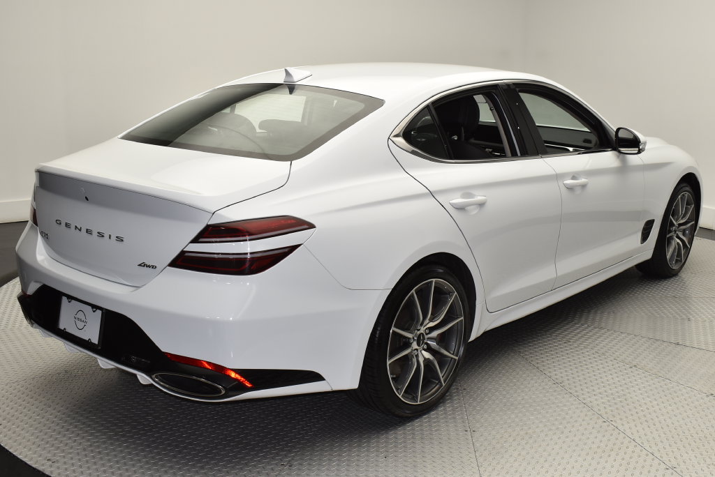 Used 2025 Genesis G70 2.5T AWD/4WD image 5