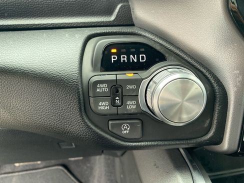 Used 2026 RAM 1500 Laramie AWD/4WD image 12