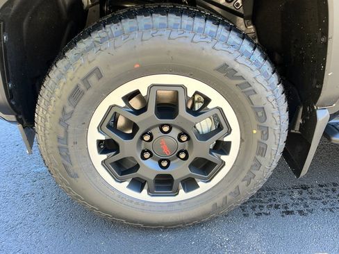 New 2026 Toyota 4Runner TRD Off-Road Premium image 25