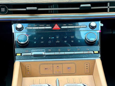 New 2026 Hyundai Santa Fe Calligraphy image 17