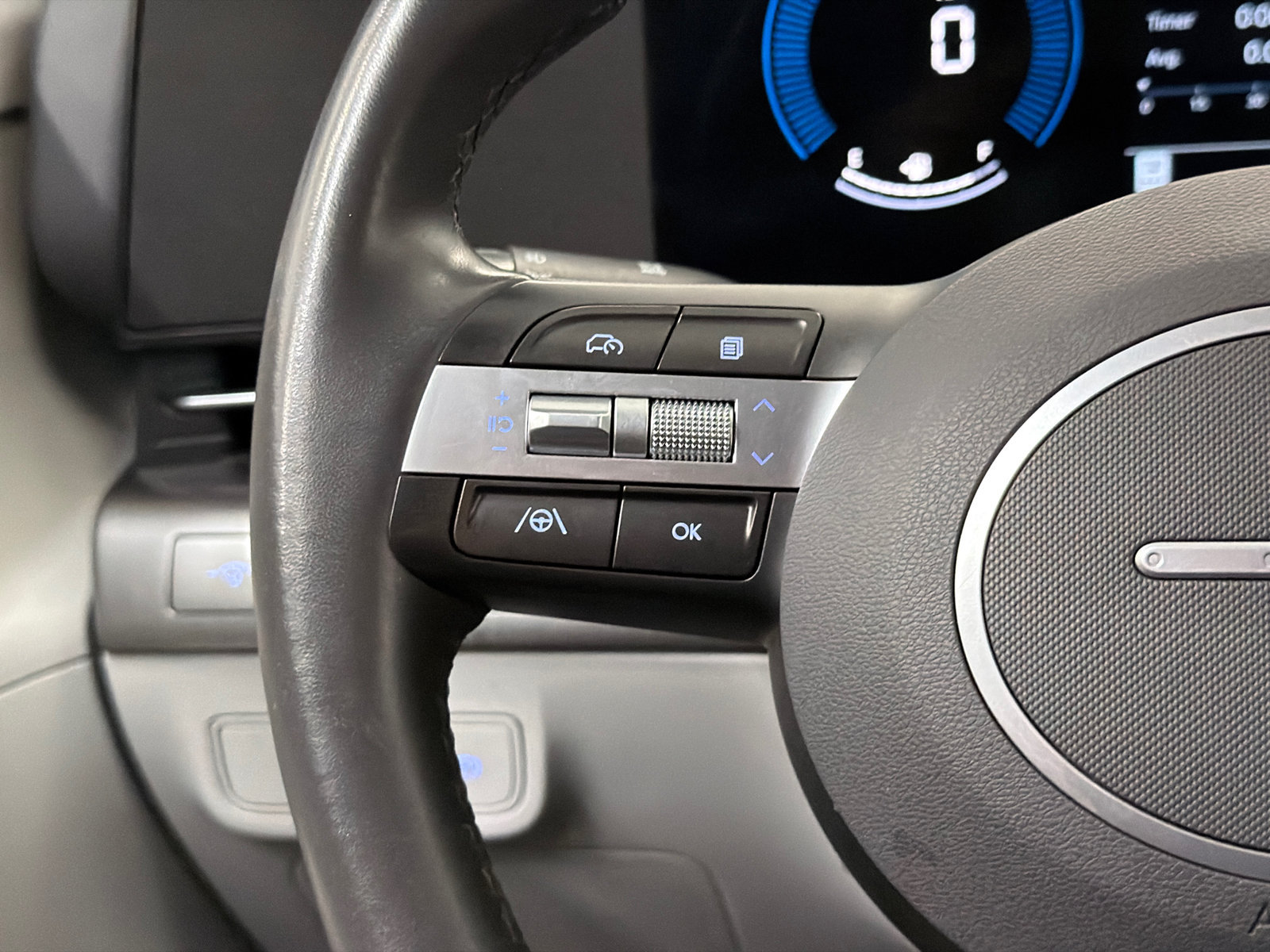 Used 2025 Hyundai Kona SEL AWD/4WD image 20