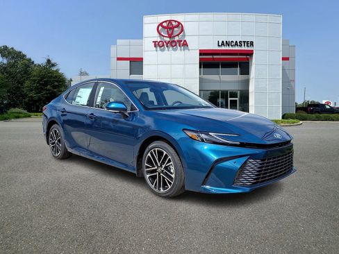 New 2026 Toyota Camry XLE image 1