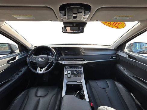Used 2022 Hyundai Palisade SEL w/ Premium Package image 16