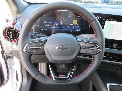 New 2026 Chevrolet Equinox RS w/ Convenience Package III image 19