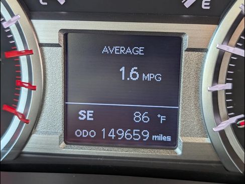 Used 2018 Toyota 4Runner Limited AWD/4WD image 10