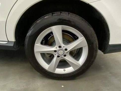 Used 2016 Mercedes-Benz GLE 350 4MATIC w/ Premium Package image 19