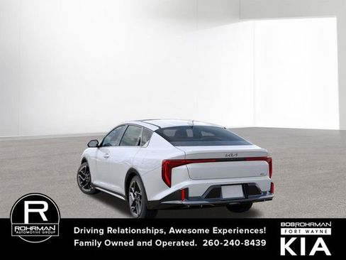 New 2026 Kia K4 GT-Line image 4