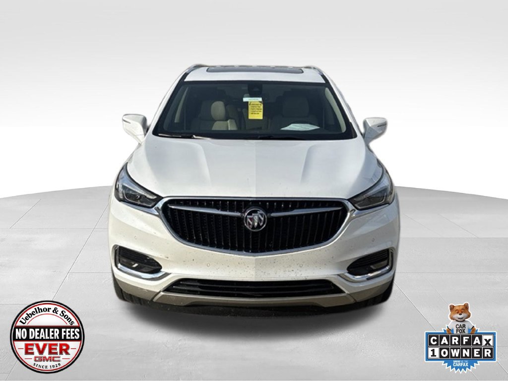 Used 2021 Buick Enclave Premium w/ Sun and Sites Package FWD image 2