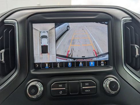 Used 2022 GMC Sierra 2500 AT4 w/ AT4 Preferred Package AWD/4WD image 16