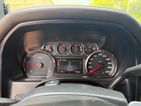 Used 2015 GMC Sierra 2500 SLE AWD/4WD image 31