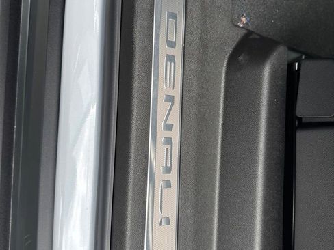 New 2026 GMC Yukon XL Denali w/ Denali Reserve Package AWD/4WD image 78