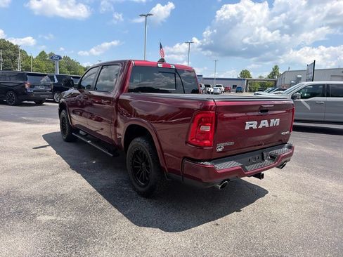 Used 2025 RAM 1500 Big Horn AWD/4WD image 5