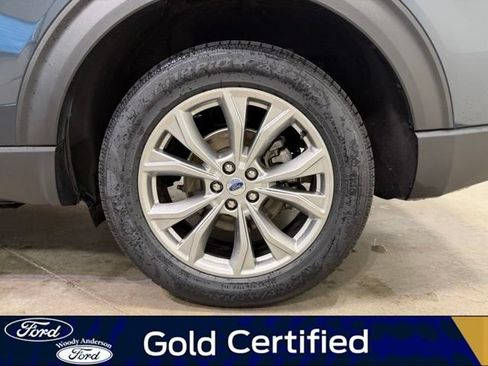 Certified 2023 Ford Explorer Limited w/ Limited Technology Package AWD/4WD image 8