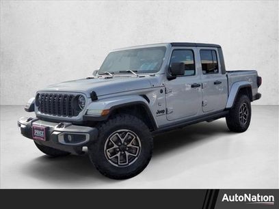 Used 2024 Jeep Gladiator Sport