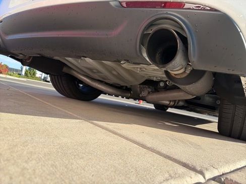 Used 2023 Chrysler 300 C RWD image 19
