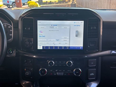 Used 2022 Ford F150 XLT w/ Equipment Group 302A High AWD/4WD image 9