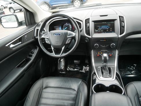 Used 2015 Ford Edge SEL w/ Equipment Group 201A image 9