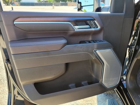 Used 2026 GMC Sierra 2500 Denali w/ Denali Reserve Package AWD/4WD image 18