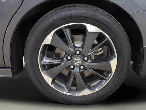 Used 2024 Honda Odyssey Elite image 35