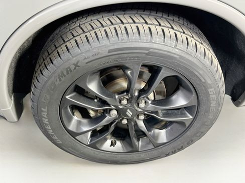 Used 2023 Dodge Durango GT AWD/4WD image 33