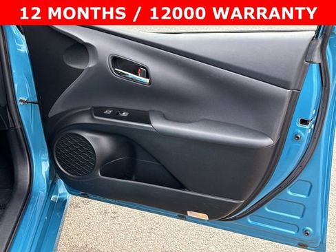 Used 2017 Toyota Prius Prime Advanced image 8