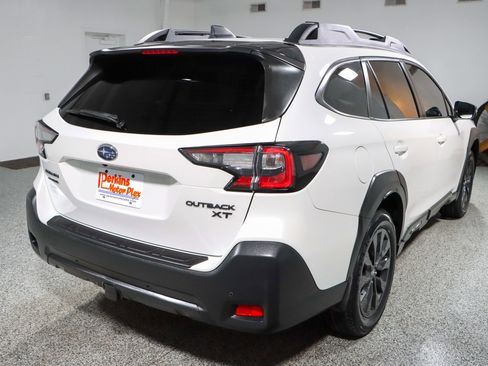 Used 2023 Subaru Outback Onyx Edition XT image 7