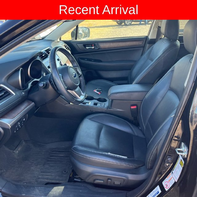 Used 2019 Subaru Outback 2.5i Limited w/ Popular Package #2 AWD/4WD image 4