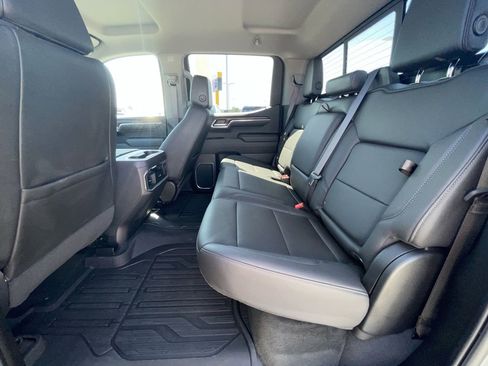 Used 2024 GMC Sierra 1500 SLT w/ SLT Premium Plus Package image 25