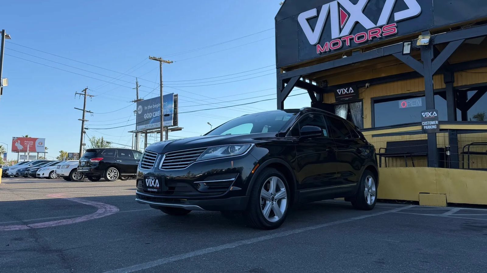 Used 2015 Lincoln MKC FWD image 1