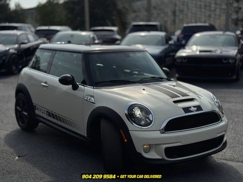 Used 2013 MINI Cooper S FWD image 10