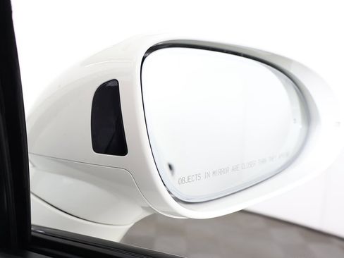 Used 2023 Bentley Continental GT Azure image 44