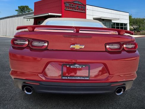Used 2020 Chevrolet Camaro LT image 4