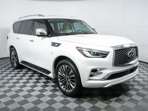 Used 2020 INFINITI QX80 Luxe w/ Sensory Package AWD/4WD image 1