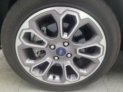 Used 2020 Ford EcoSport Titanium AWD/4WD image 31