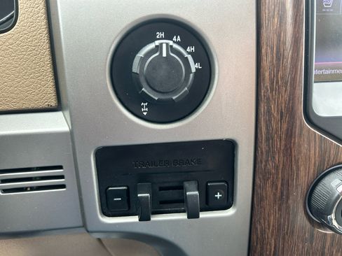 Used 2013 Ford F150 Lariat w/ Lariat Chrome Pkg image 23