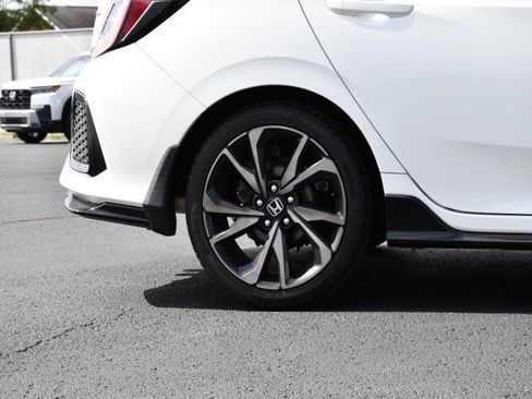 Used 2019 Honda Civic Sport image 10