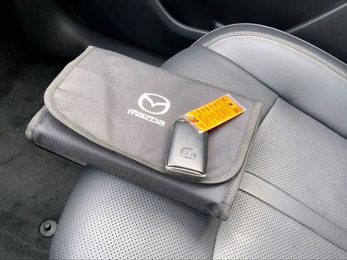 Used 2024 MAZDA CX-90 Plug-In Hybrid w/ Premium Pkg image 15