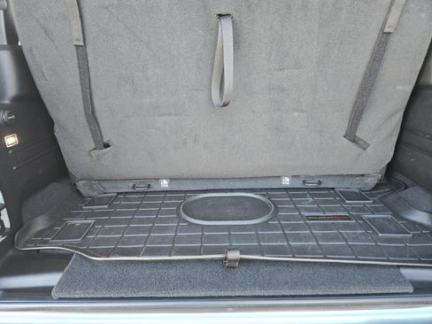 Used 2024 Jeep Wrangler Sport S image 30