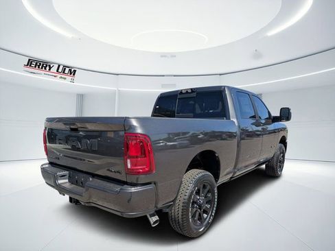 New 2026 RAM 2500 Laramie AWD/4WD image 3