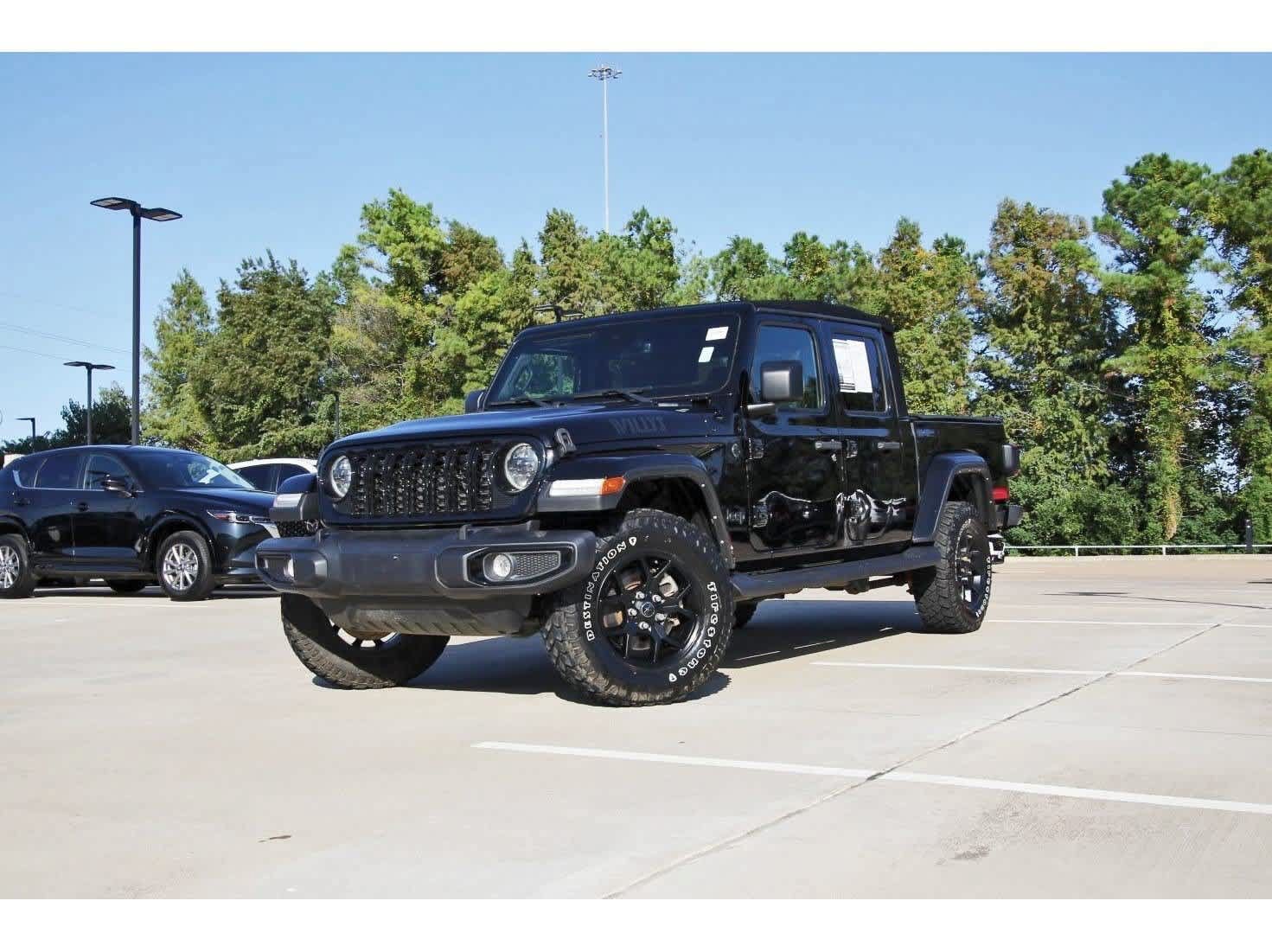 Used 2024 Jeep Gladiator Sport AWD/4WD image 1